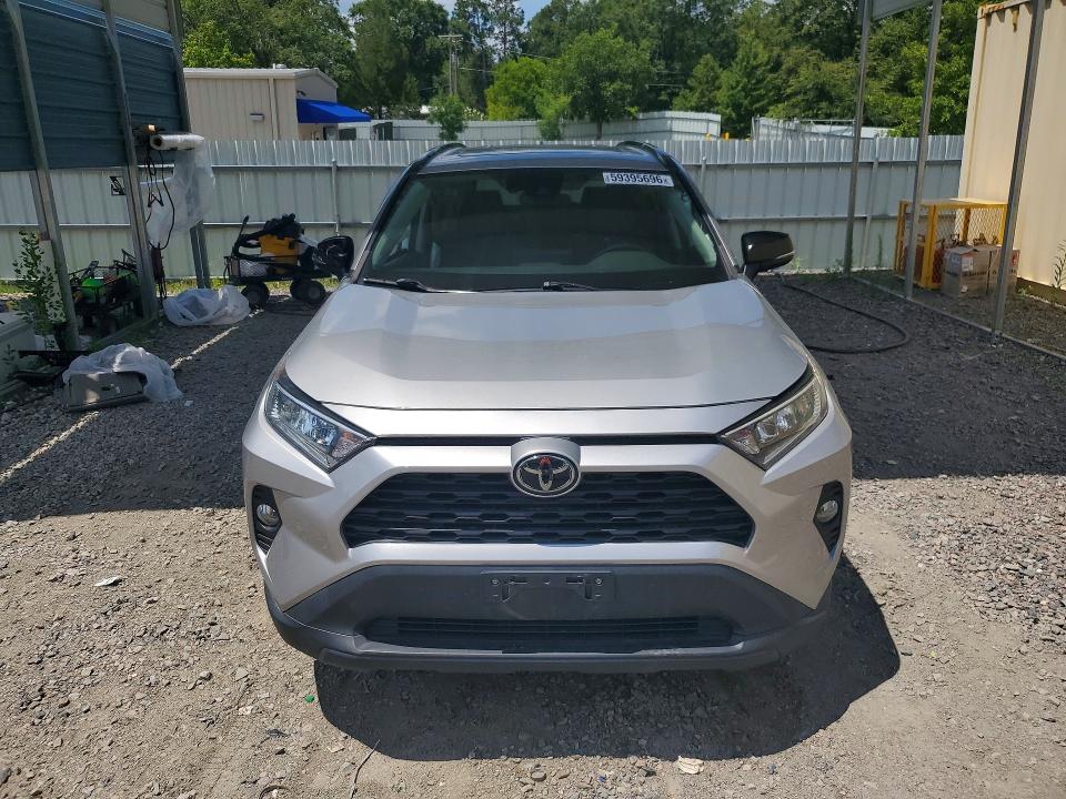 2020 Toyota Rav4 მანქანა იყიდება აუქციონზე, vin: 2T3P1RFV7LW098169, აუქციონის ნომერი: 59395696