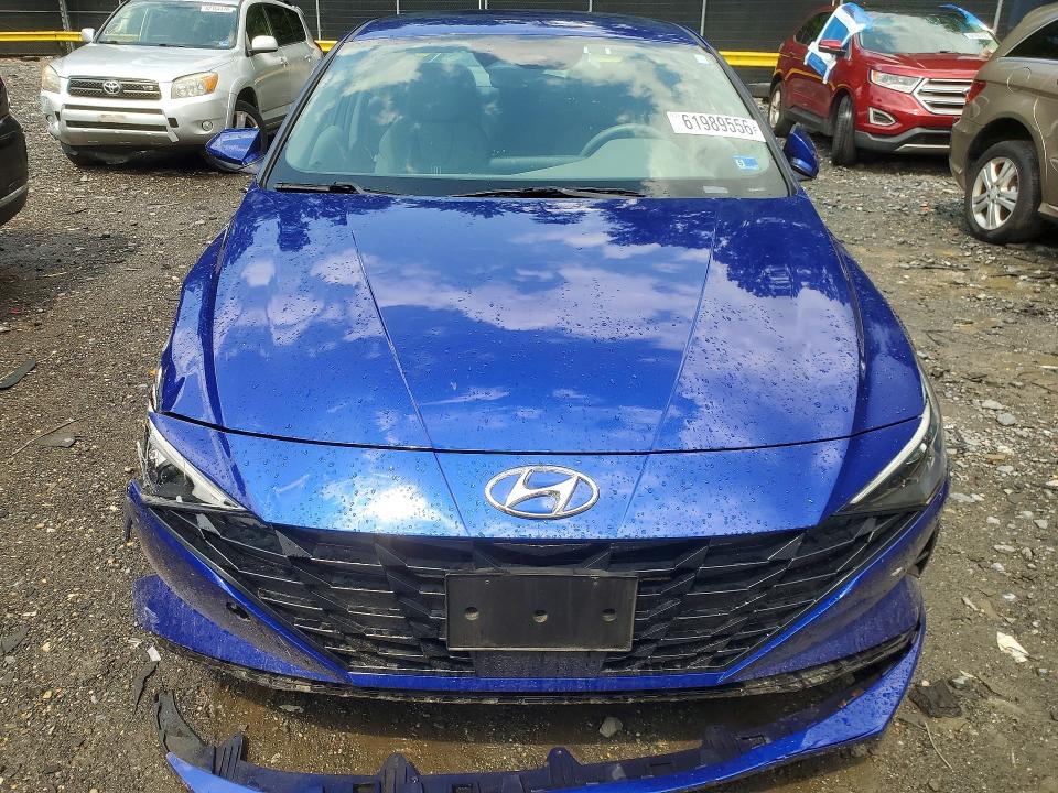 61989556 :رقم المزاد ، KMHLS4AG2PU617196 vin ، 2023 Hyundai Elantra مزاد بيع