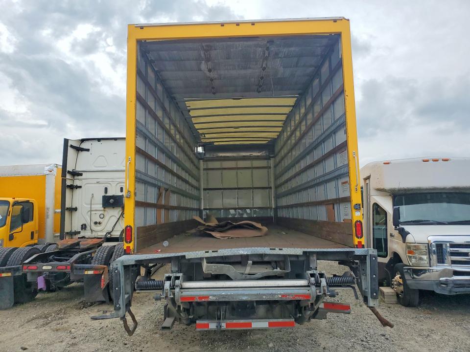 62074956 :رقم المزاد ، 3ALACWFC4KDKB9246 vin ، 2019 Frht - Freightliner M2 مزاد بيع