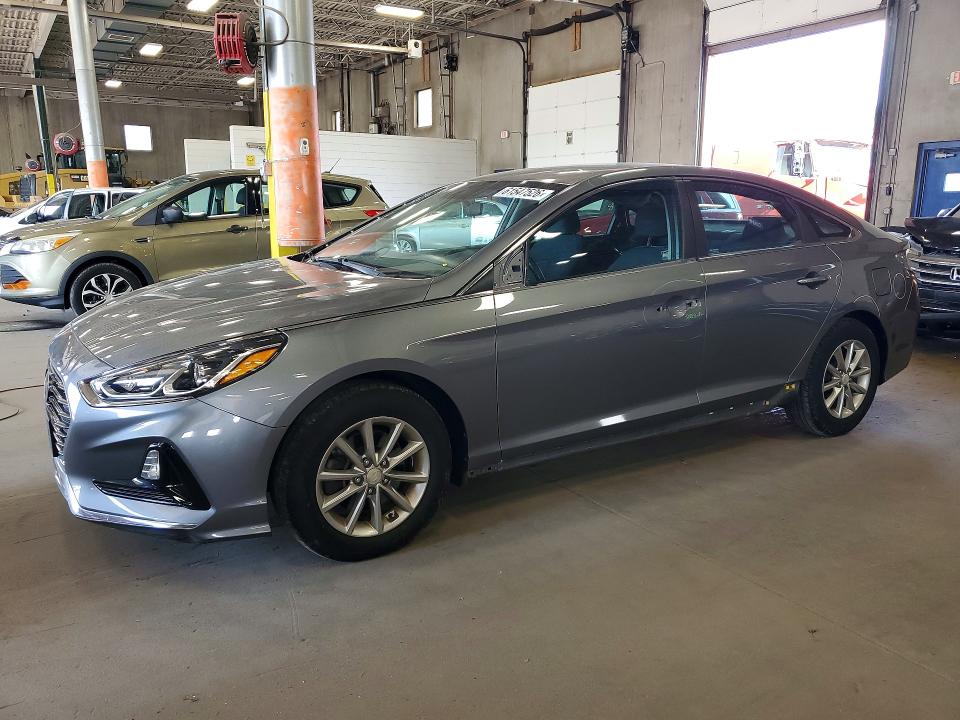 2018 Hyundai Sonata მანქანა იყიდება აუქციონზე, vin: 5NPE24AF7JH692904, აუქციონის ნომერი: 61547526