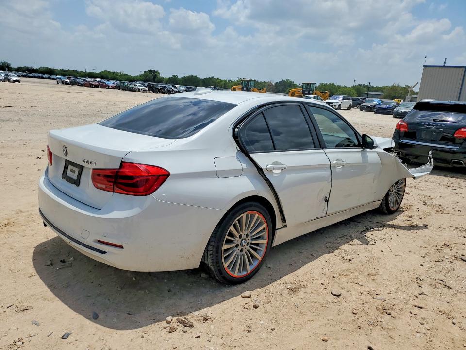 62666736 :رقم المزاد ، WBA8E9G53GNT44216 vin ، 2016 Bmw 328 مزاد بيع