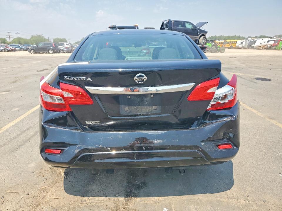 Продажа на аукционе авто 2017 Nissan Sentra, vin: 3N1AB7AP8HY391499, номер лота: 62508286