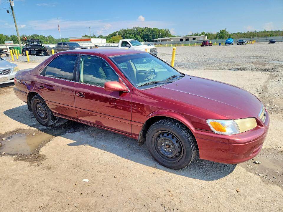 62644596 :رقم المزاد ، 4T1BG22K31U765496 vin ، 2001 Toyota Camry مزاد بيع