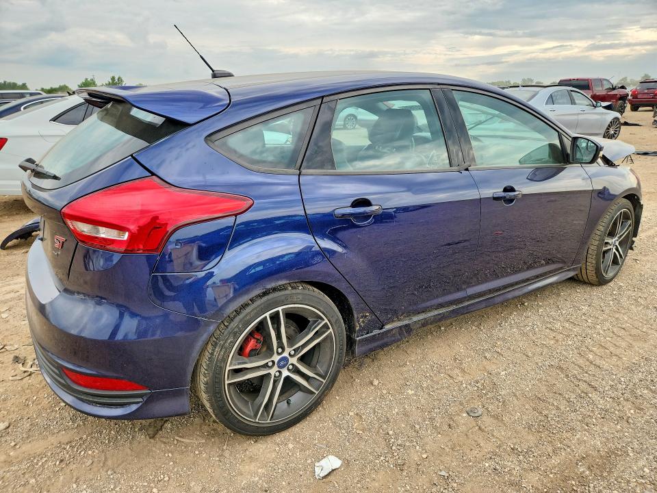 2017 Ford Focus მანქანა იყიდება აუქციონზე, vin: 1FADP3L91HL270136, აუქციონის ნომერი: 60227606
