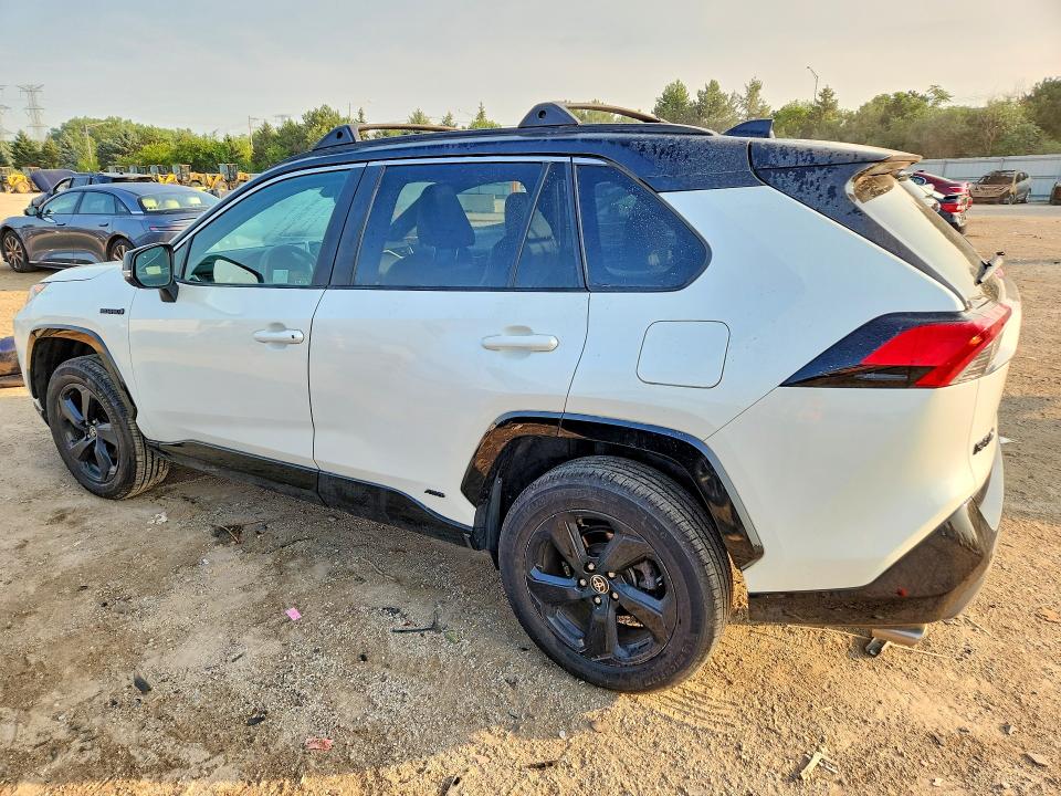 60667686 :رقم المزاد ، 4T3E6RFV8MU040579 vin ، 2021 Toyota Rav4 مزاد بيع