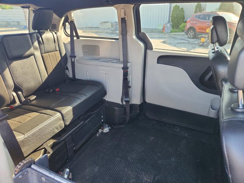 60797666 :رقم المزاد ، 2C4RDGCG7KR518824 vin ، 2019 Dodge Grand Caravan مزاد بيع