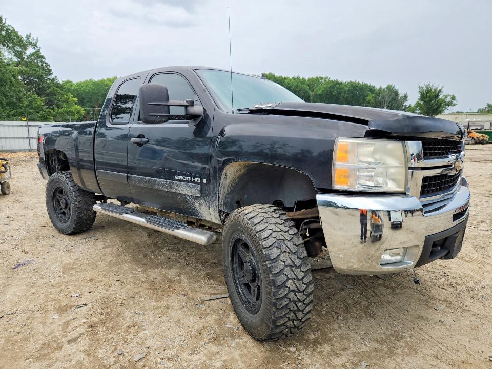 Продаж на аукціоні авто 2007 Chevrolet Silverado, vin: 1GCHK29K77E523493, номер лоту: 61919956