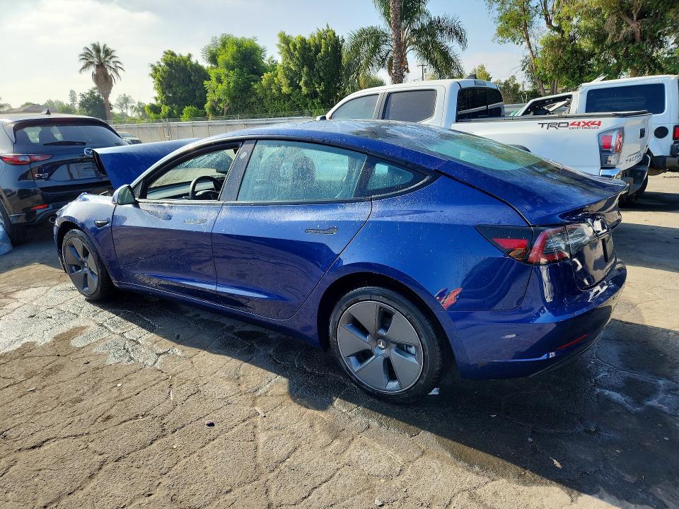 Продажа на аукционе авто 2022 Tesla Model 3, vin: 5YJ3E1EB8NF261271, номер лота: 63012766