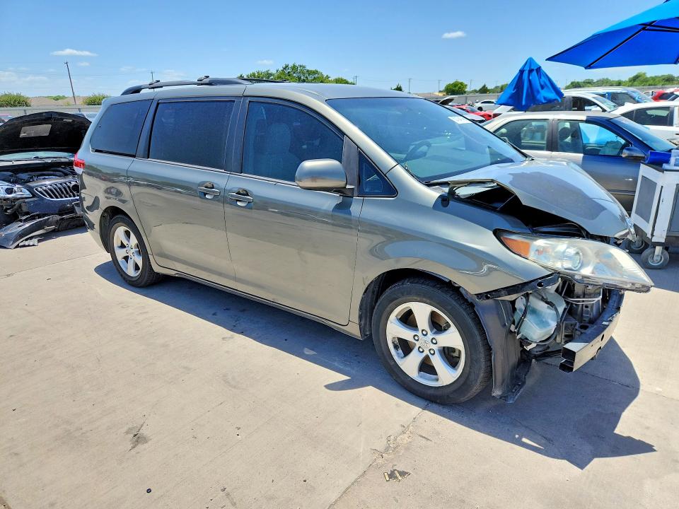 Aukcja sprzedaży 2011 Toyota Sienna, vin: 5TDKK3DC0BS157438, numer aukcji: 60194146
