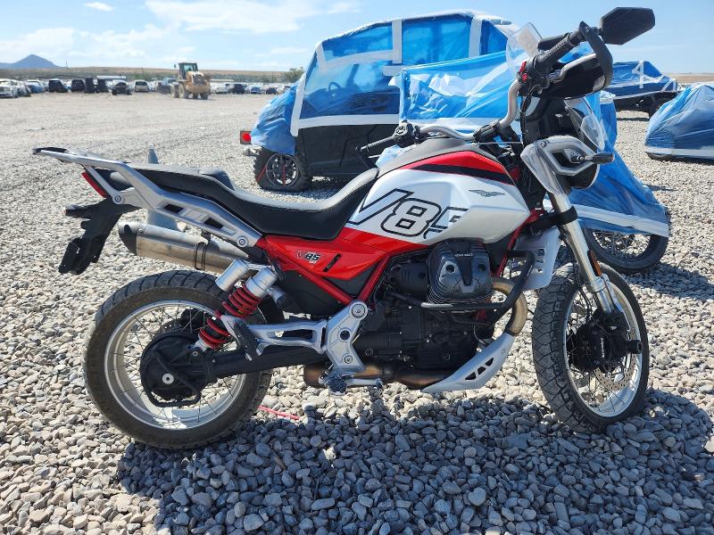 Продажа на аукционе авто 2025 Moto Guzzi V85 Tt, vin: ZGUMLUA08SS000265, номер лота: 61889216