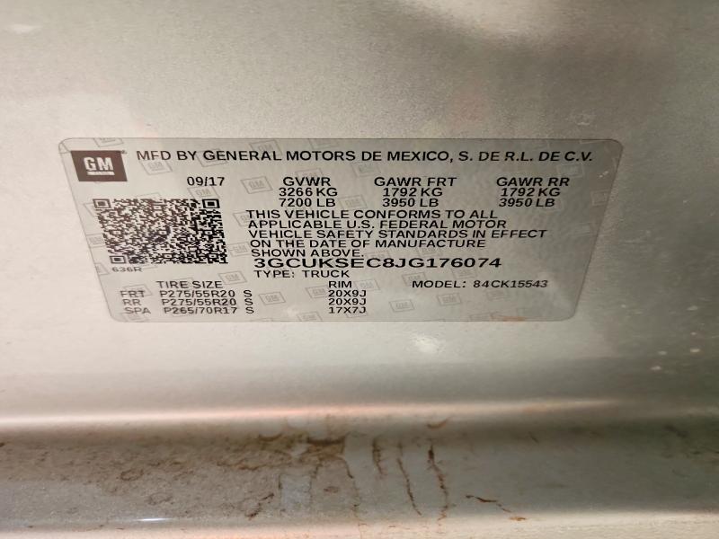 61871386 :رقم المزاد ، 3GCUKSEC8JG176074 vin ، 2018 Chevrolet Silverado مزاد بيع
