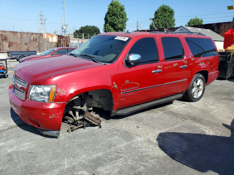 Продажа на аукционе авто 2014 Chevrolet Suburban, vin: 1GNSKKE71ER113650, номер лота: 62761586