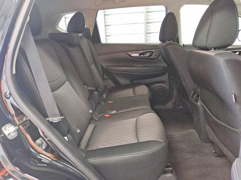 61930766 :رقم المزاد ، JN8AT2MT8LW043096 vin ، 2020 Nissan Rogue مزاد بيع