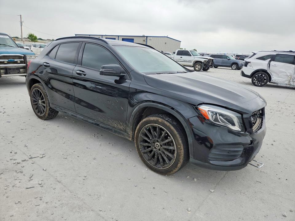 62086266 :رقم المزاد ، WDCTG4GB8LU023136 vin ، 2020 Mercedes-benz Gla مزاد بيع