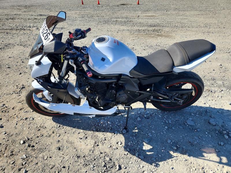 60497626 :رقم المزاد ، JKAEXEF13DDA04148 vin ، 2013 Kawasaki Ex650 مزاد بيع