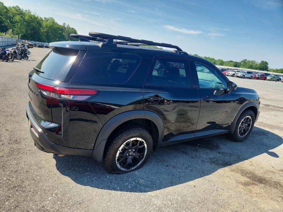 61084466 :رقم المزاد ، 5N1DR3BD1SC270215 vin ، 2025 Nissan Pathfinder مزاد بيع