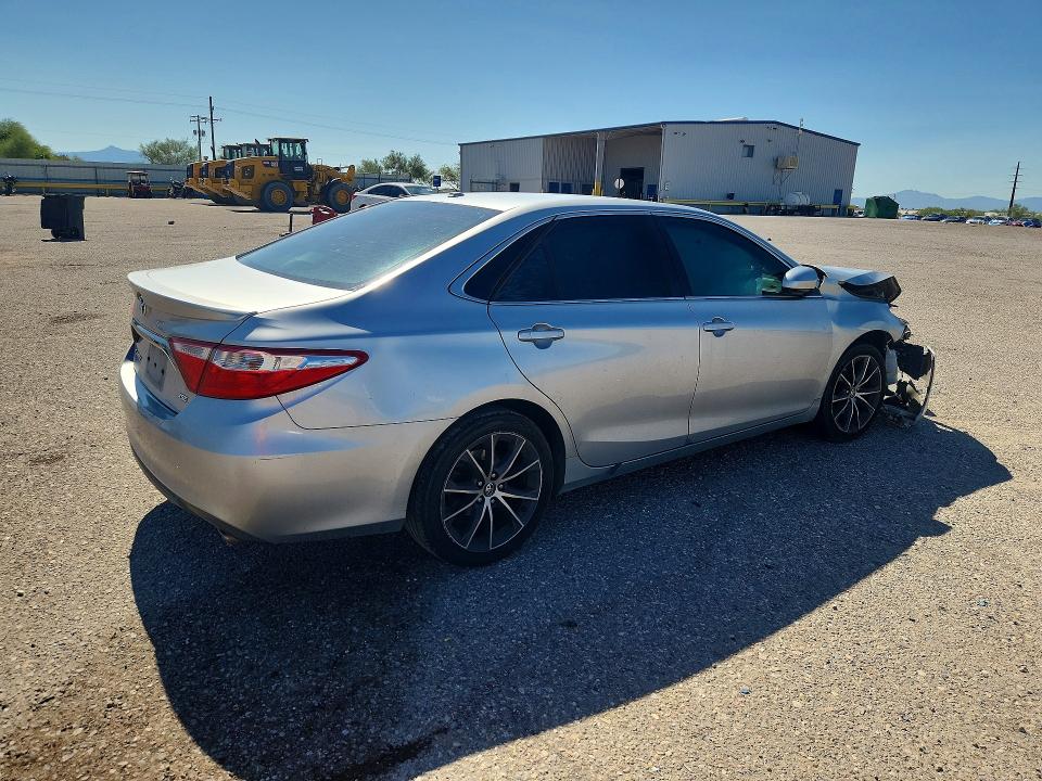 2015 Toyota Camry მანქანა იყიდება აუქციონზე, vin: 4T1BF1FK7FU493100, აუქციონის ნომერი: 62461086