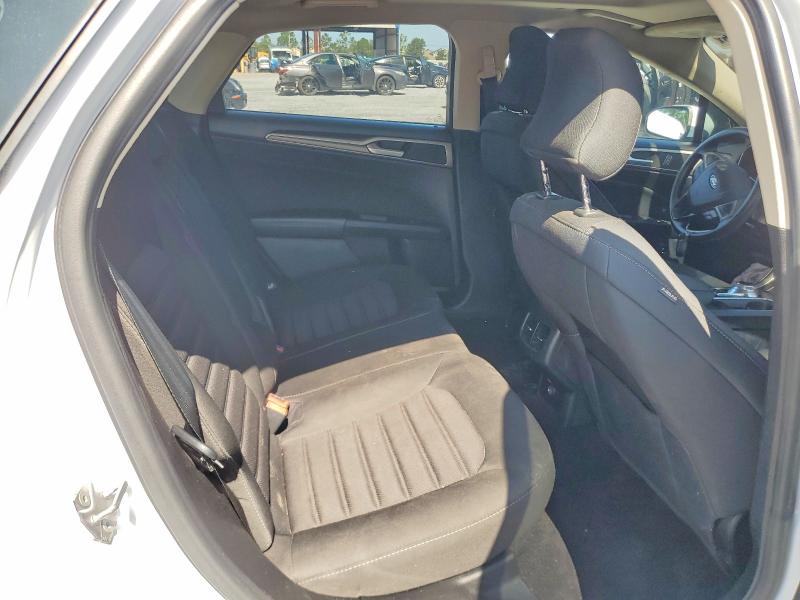 Продажа на аукционе авто 2019 Ford Fusion, vin: 3FA6P0LU2KR110464, номер лота: 62291906