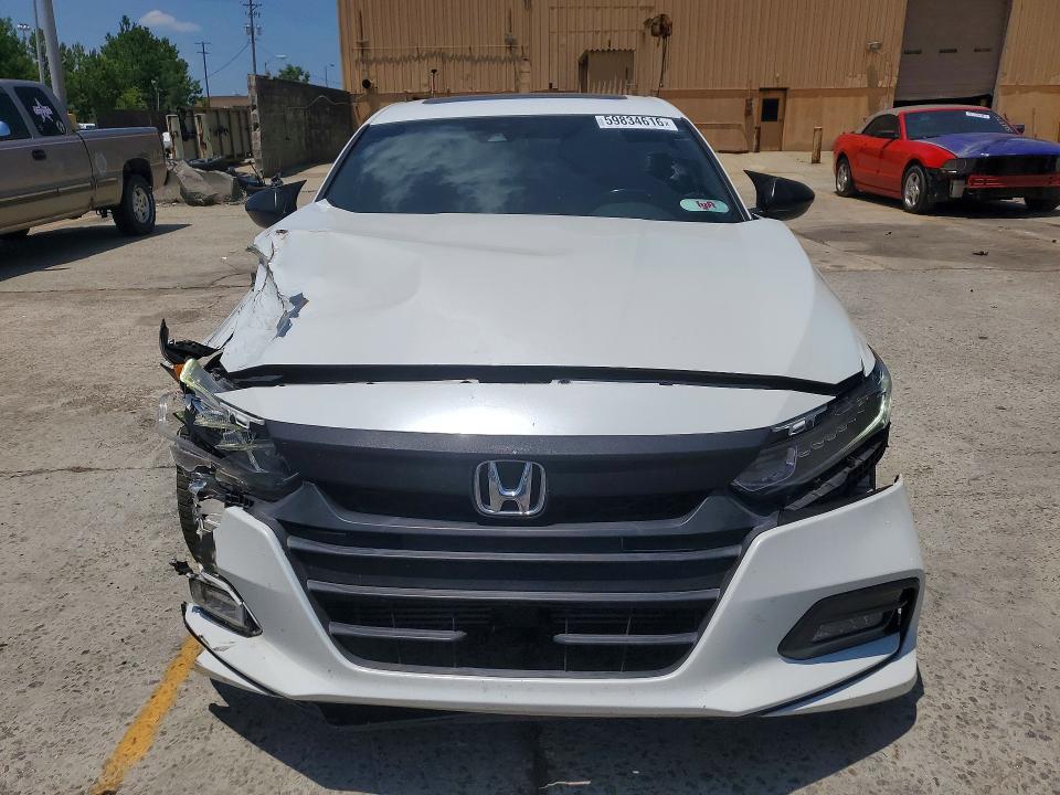 59834616 :رقم المزاد ، 1HGCV2F37KA006484 vin ، 2019 Honda Accord مزاد بيع