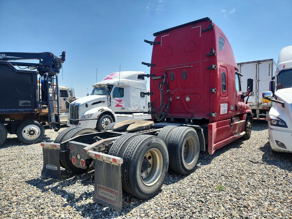57495236 :رقم المزاد ، 3AKJGLDR6HSHM5713 vin ، 2017 Freightliner Cascadia 125 مزاد بيع