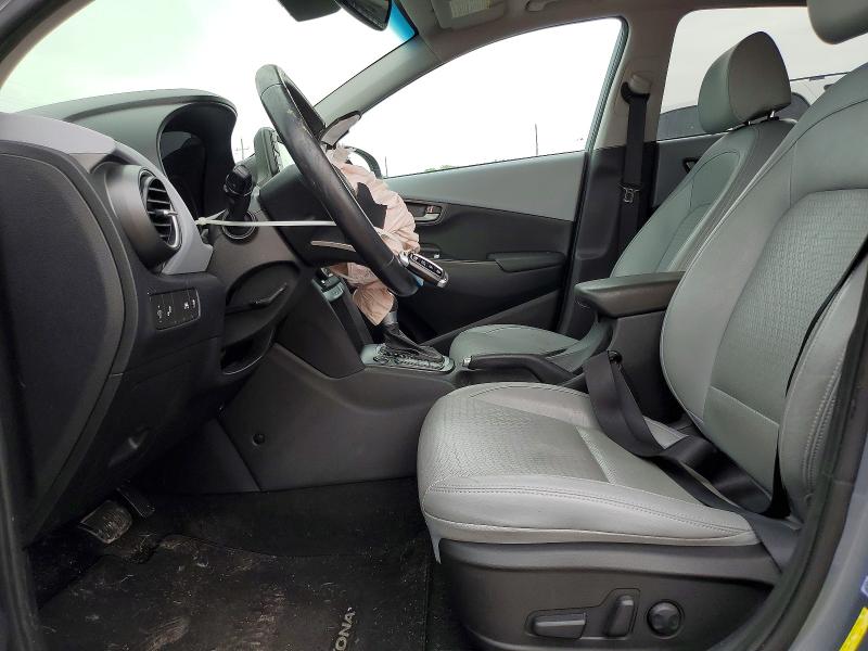 61137566 :رقم المزاد ، KM8K3CA51LU525430 vin ، 2020 Hyundai Kona مزاد بيع