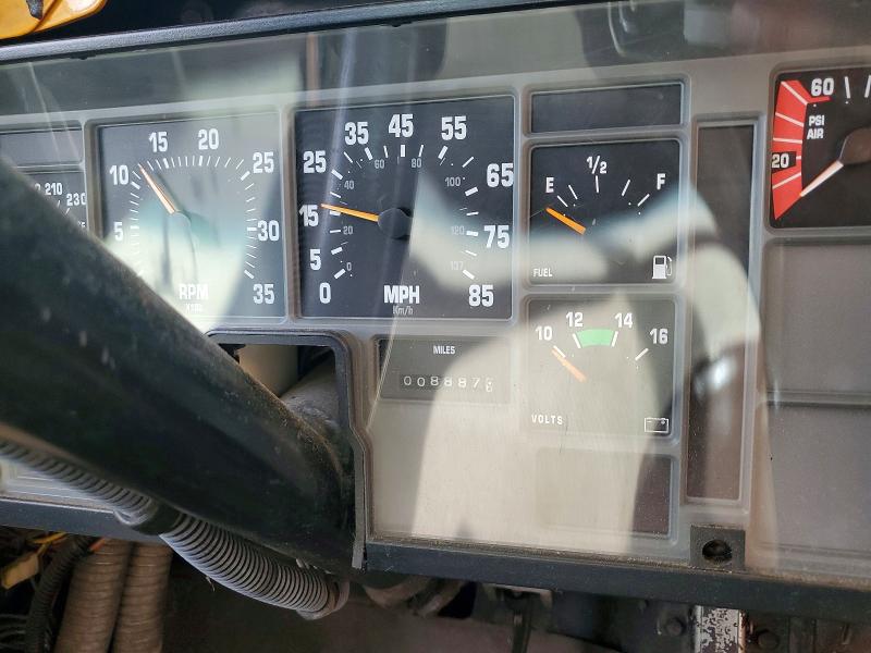 61567356 :رقم المزاد ، 1HVBAZRN8LH246576 vin ، 1990 International 3000 مزاد بيع
