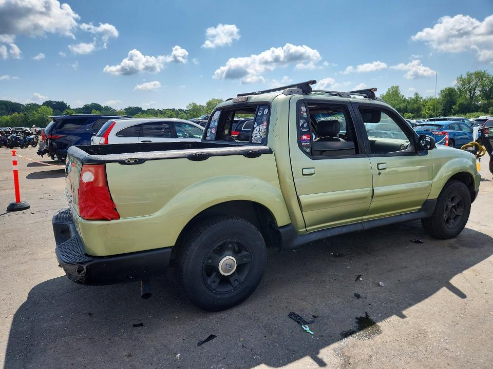 63145706 :رقم المزاد ، 1FMZU77E12UC47377 vin ، 2002 Ford Explorer Sport Trac مزاد بيع