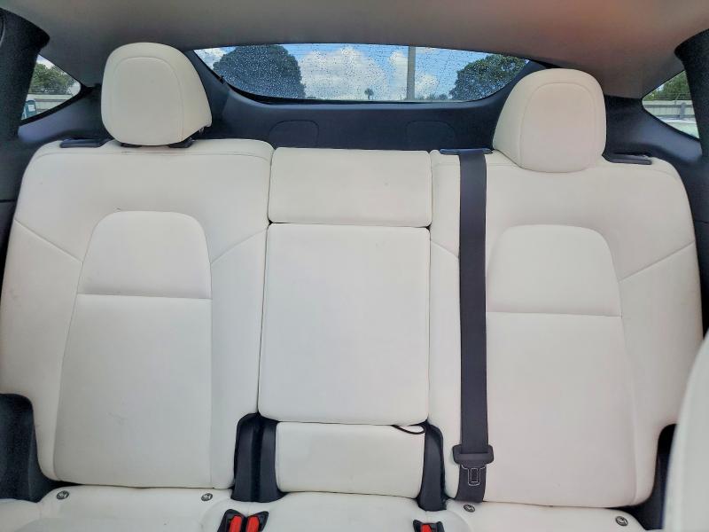 2022 Tesla Model Y მანქანა იყიდება აუქციონზე, vin: 7SAYGDEF4NF469042, აუქციონის ნომერი: 61852966