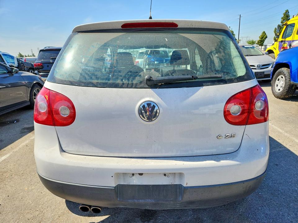61982346 :رقم المزاد ، WVWAA71K48W220986 vin ، 2008 Volkswagen Rabbit مزاد بيع