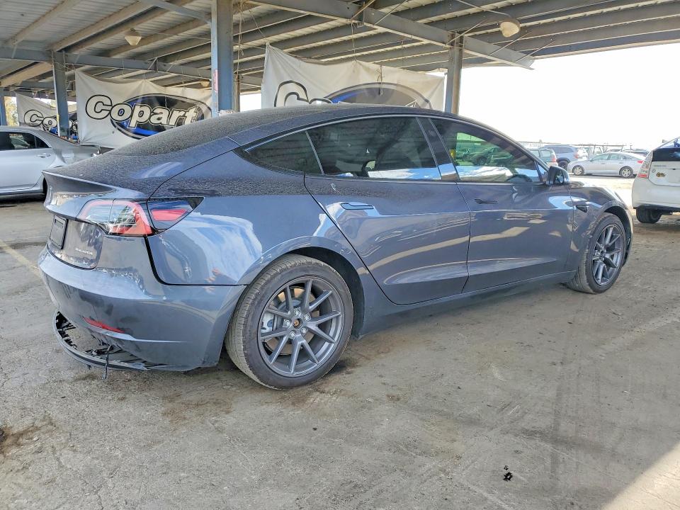2023 Tesla Model 3 მანქანა იყიდება აუქციონზე, vin: 5YJ3E1EB1PF636338, აუქციონის ნომერი: 61801806