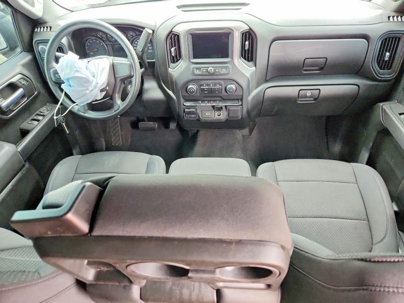 60415136 :رقم المزاد ، 1GCPYCEF2LZ208385 vin ، 2020 Chevrolet Silverado مزاد بيع