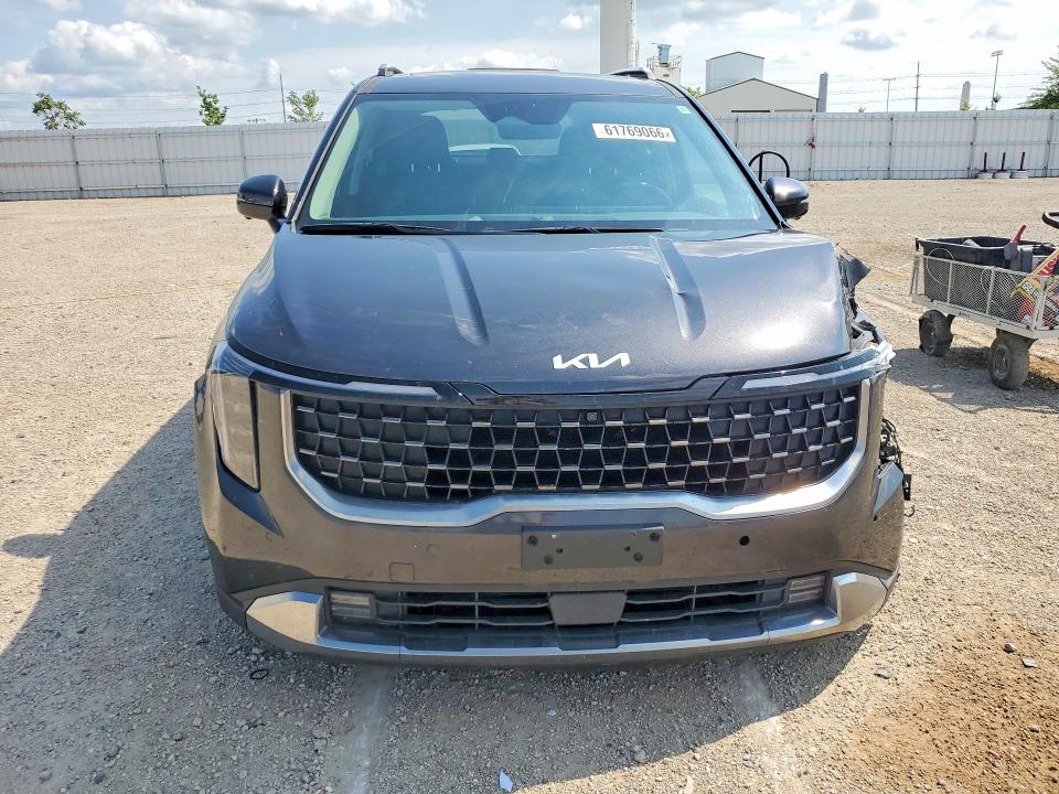 2025 Kia Carnival მანქანა იყიდება აუქციონზე, vin: KNDNE5K32S6534919, აუქციონის ნომერი: 61769066