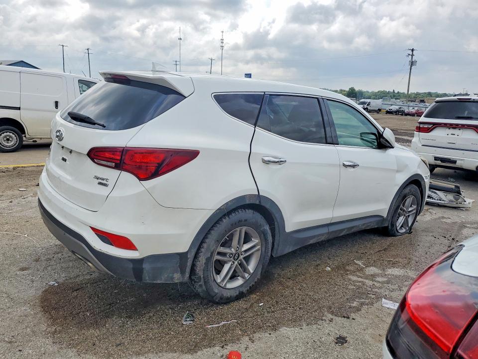 62400666 :رقم المزاد ، 5XYZTDLB6HG441897 vin ، 2017 Hyundai Santa Fe Sport مزاد بيع