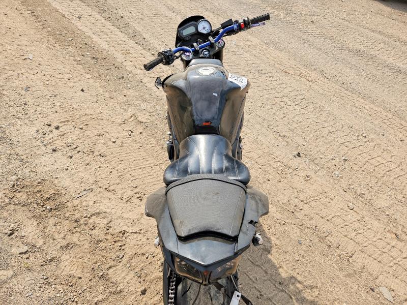 61943236 :رقم المزاد ، JYARN27E3DA003735 vin ، 2013 Yamaha Fz8 مزاد بيع