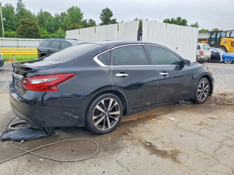 Auction sale of the 2016 Nissan Altima, vin: 1N4AL3AP7GC288543, lot number: 61779376