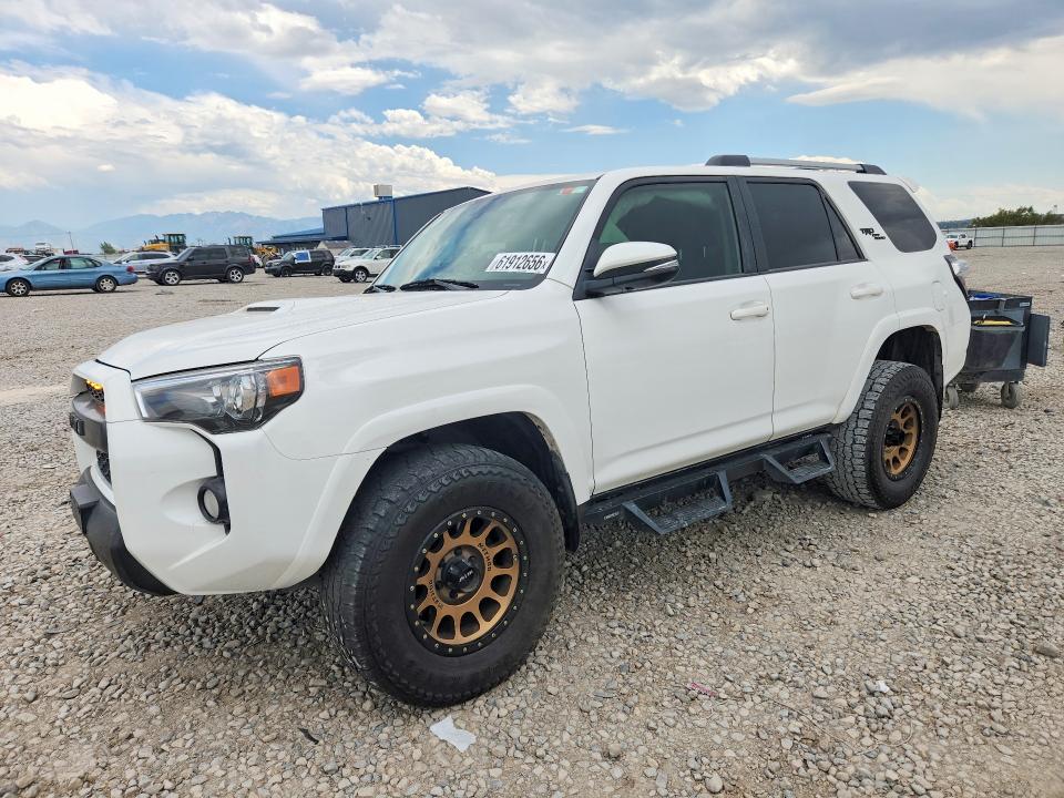 2017 Toyota 4runner მანქანა იყიდება აუქციონზე, vin: JTEBU5JR4H5436237, აუქციონის ნომერი: 61912656