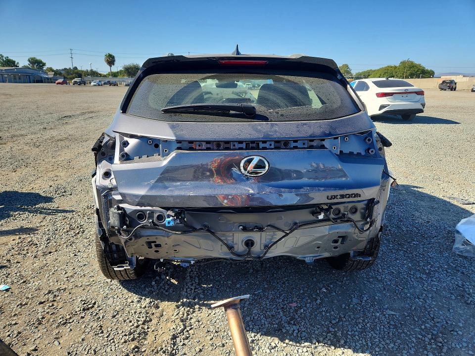 2026 Lexus Ux 300h მანქანა იყიდება აუქციონზე, vin: JTHYBJAH0T2041582, აუქციონის ნომერი: 60085306