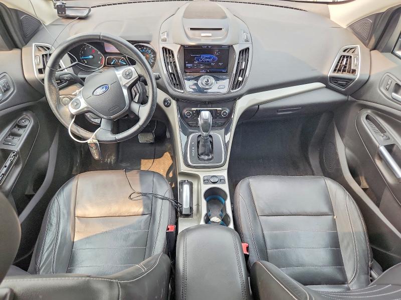 2013 Ford Escape მანქანა იყიდება აუქციონზე, vin: 1FMCU9HX3DUA71579, აუქციონის ნომერი: 61225156