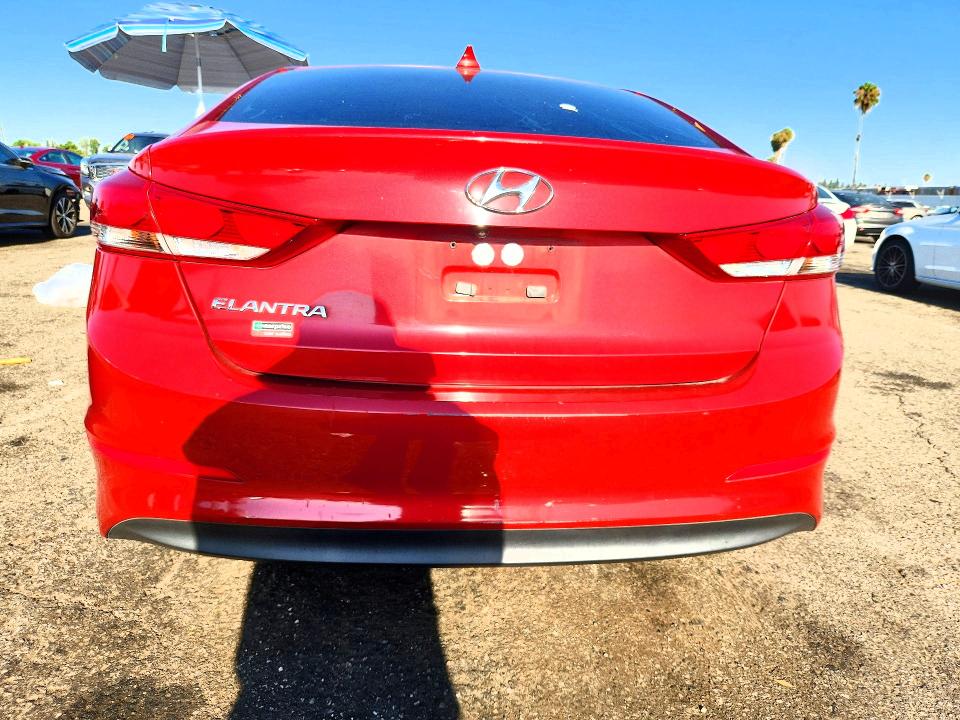 Aukcja sprzedaży 2018 Hyundai Elantra, vin: 5NPD84LF3JH306700, numer aukcji: 61061136