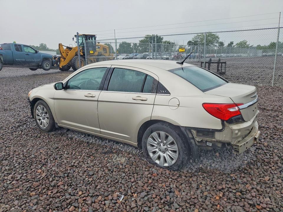 Продаж на аукціоні авто 2014 Chrysler 200, vin: 1C3CCBAB3EN211983, номер лоту: 62635666