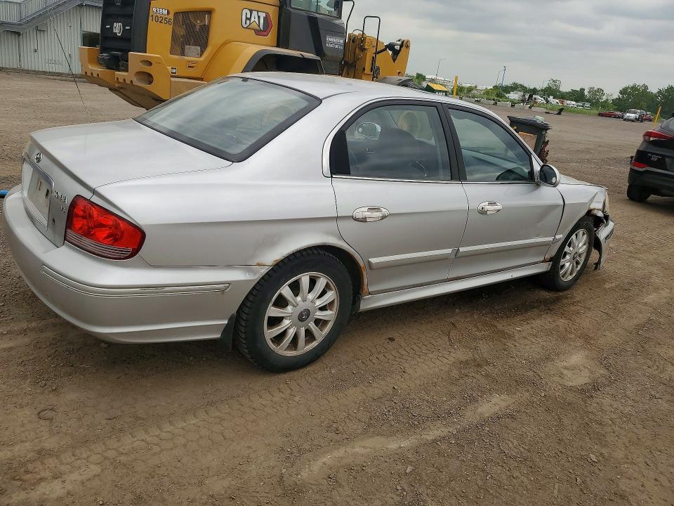 61126256 :رقم المزاد ، KMHWF25H22A645308 vin ، 2002 Hyundai Sonata مزاد بيع