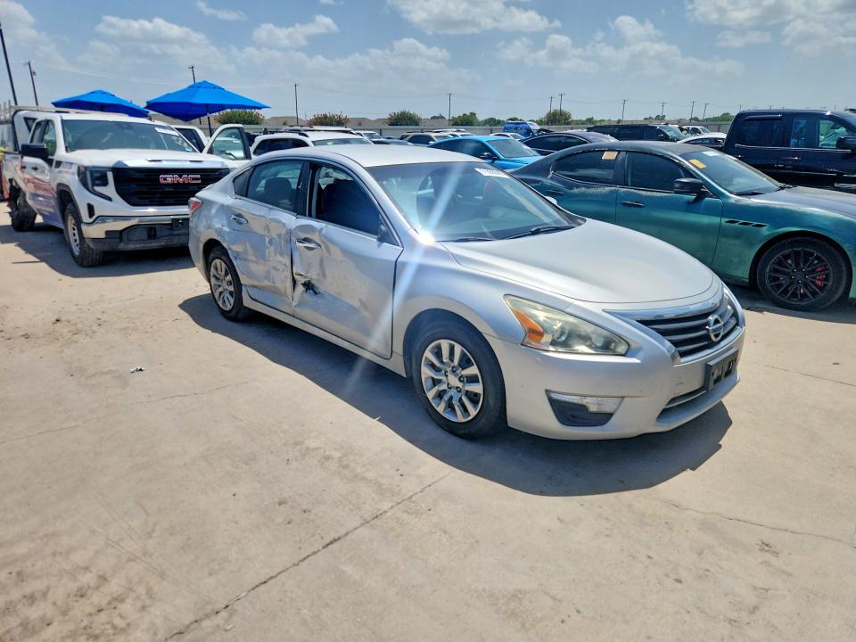 Продаж на аукціоні авто 2015 Nissan Altima, vin: 1N4AL3APXFC240601, номер лоту: 61898646