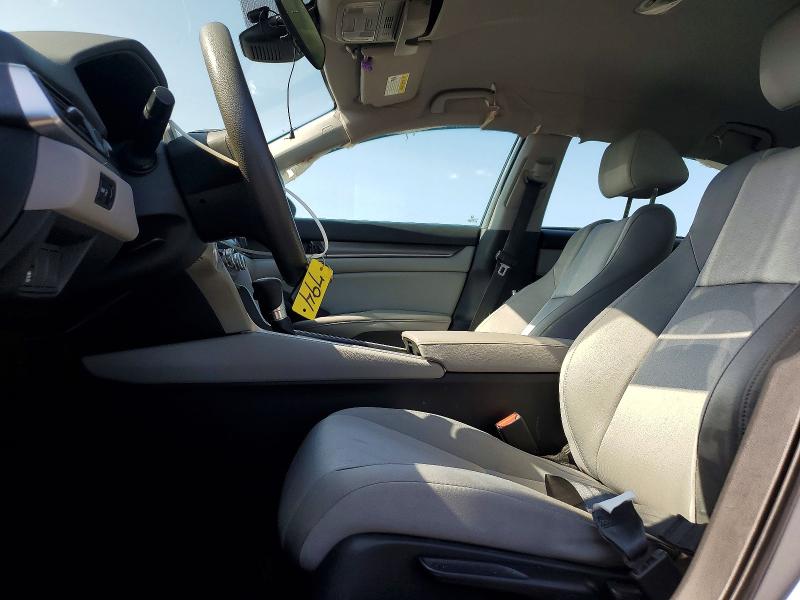 62302586 :رقم المزاد ، 1HGCV1F1XLA130002 vin ، 2020 Honda Accord مزاد بيع