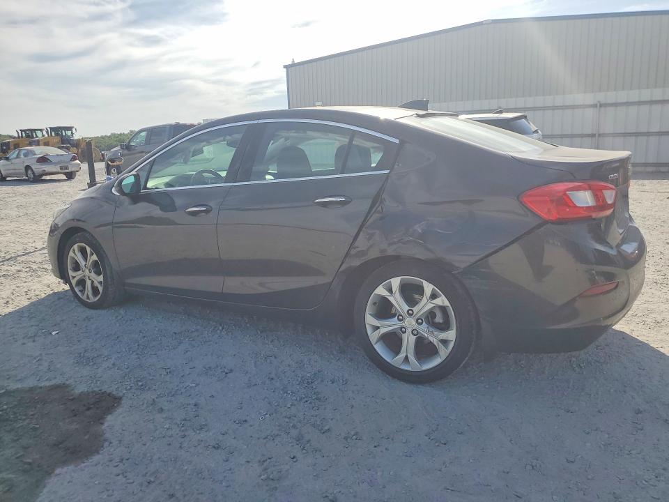 2017 Chevrolet Cruze მანქანა იყიდება აუქციონზე, vin: 1G1BF5SM6H7169357, აუქციონის ნომერი: 61910086