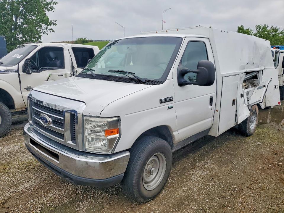 Продажа на аукционе авто 2015 Ford Econoline, vin: 1FDWE3FL1FDA15070, номер лота: 62631956