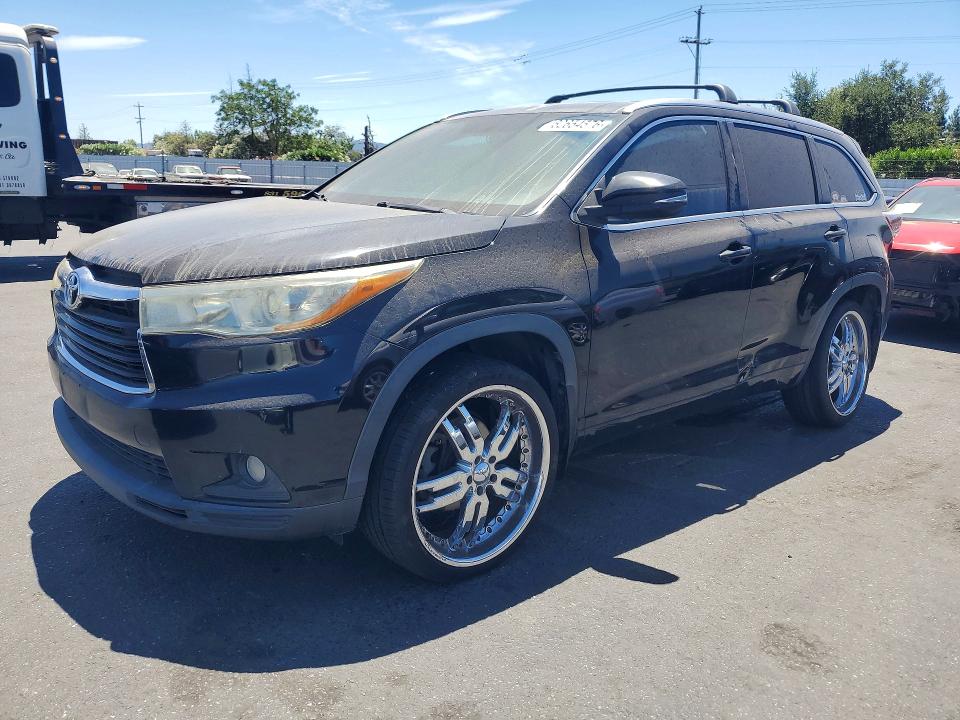2015 Toyota Highlander მანქანა იყიდება აუქციონზე, vin: 5TDJKRFH4FS097368, აუქციონის ნომერი: 62654576