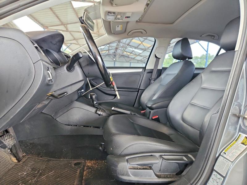 62523656 :رقم المزاد ، 3VWDB7AJ7HM395781 vin ، 2017 Volkswagen Jetta مزاد بيع