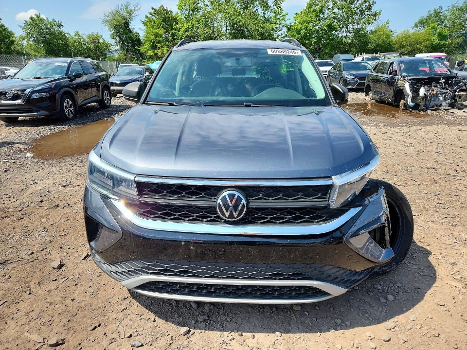 Продаж на аукціоні авто 2022 Volkswagen Taos, vin: 3VVCX7B29NM052006, номер лоту: 60669246