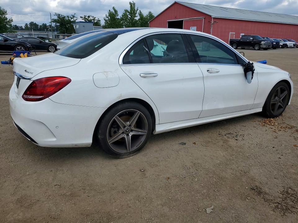 2017 Mercedes-benz C მანქანა იყიდება აუქციონზე, vin: 55SWF4KB3HU212319, აუქციონის ნომერი: 60118986