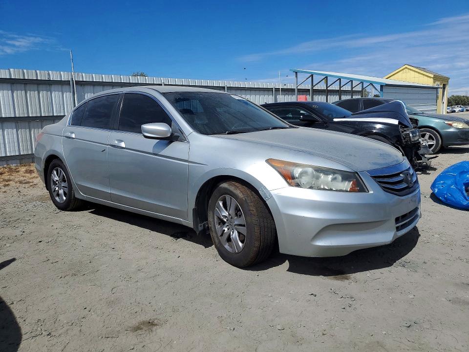 Продажа на аукционе авто 2012 Honda Accord, vin: 1HGCP2F66CA033844, номер лота: 61387906